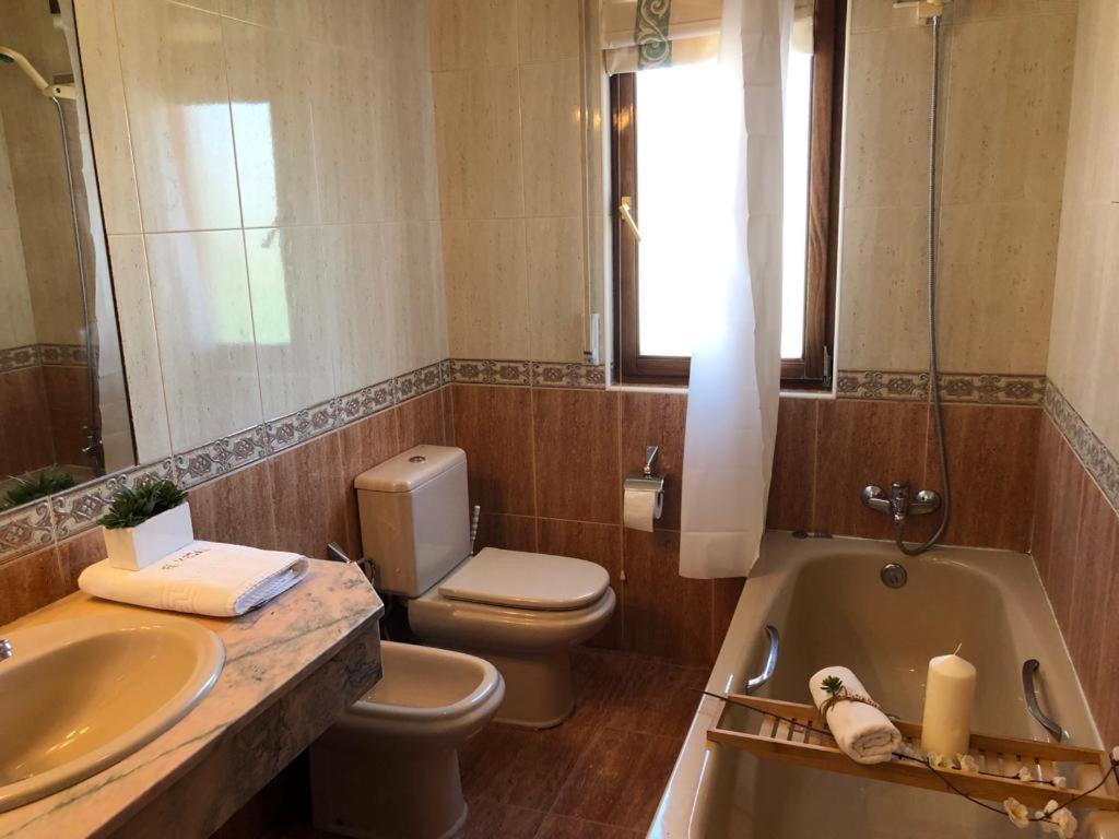 Hotel Rural El Vedal Muelas del Pan Екстериор снимка
