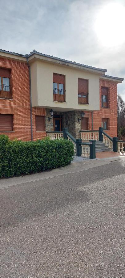 Hotel Rural El Vedal Muelas del Pan Екстериор снимка